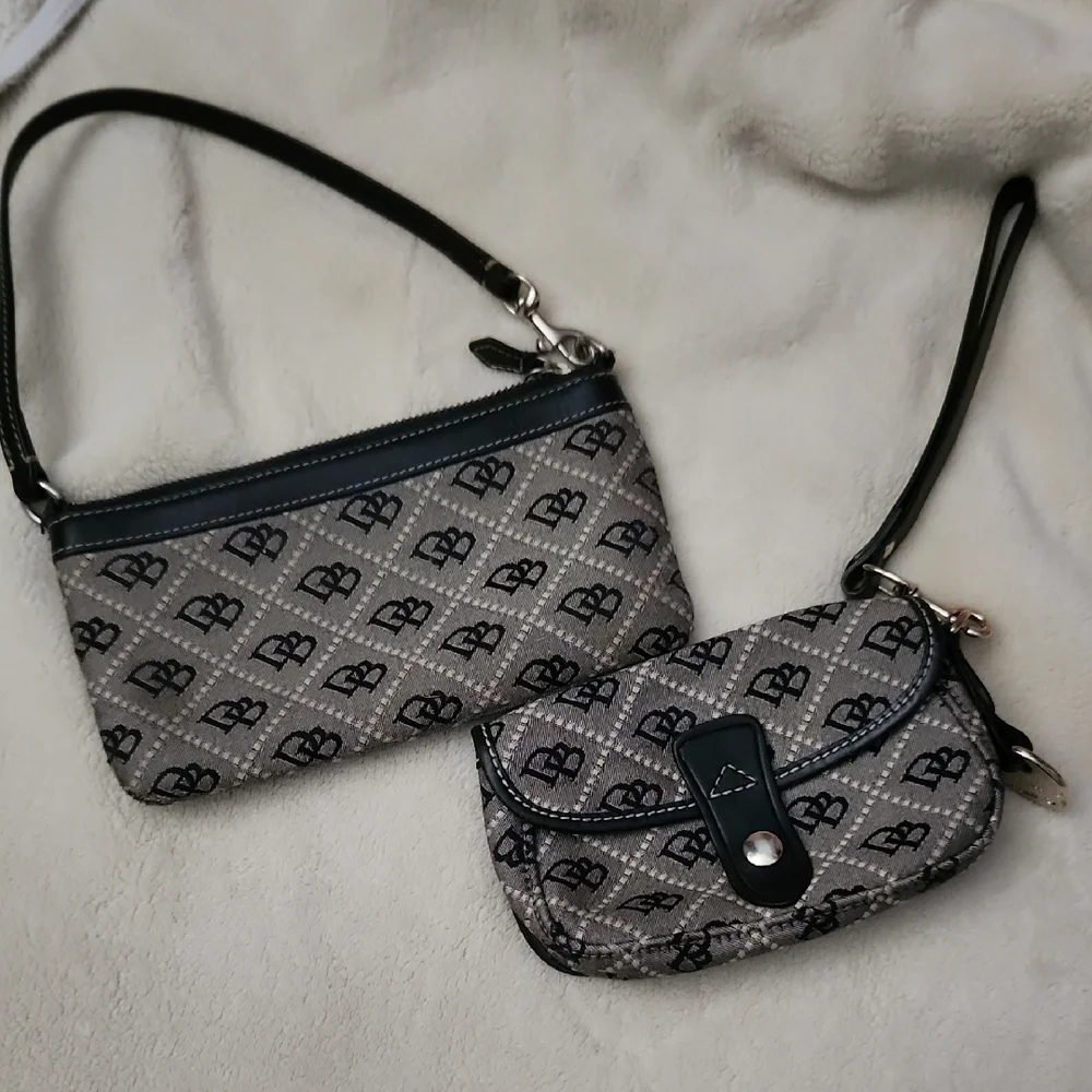 Dooney & Bourke Stylish Black and Gray Women's Bag Set - Picture 1 of 12